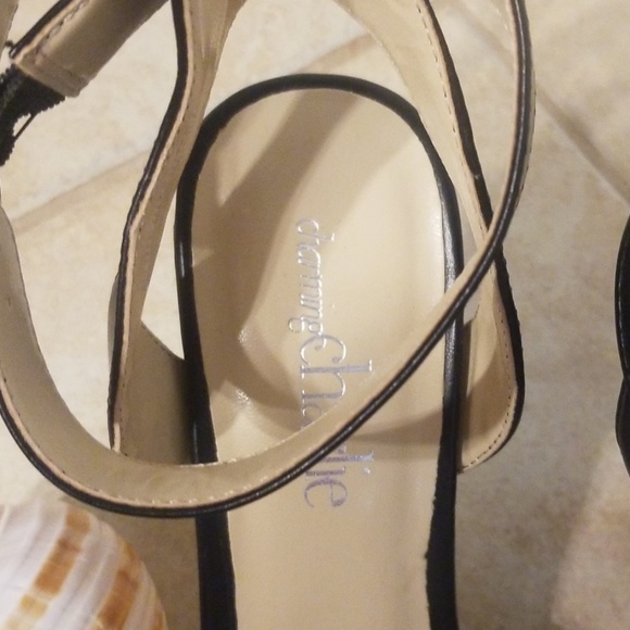 CHARMING CHARLIE Black heels - Picture 4 of 6